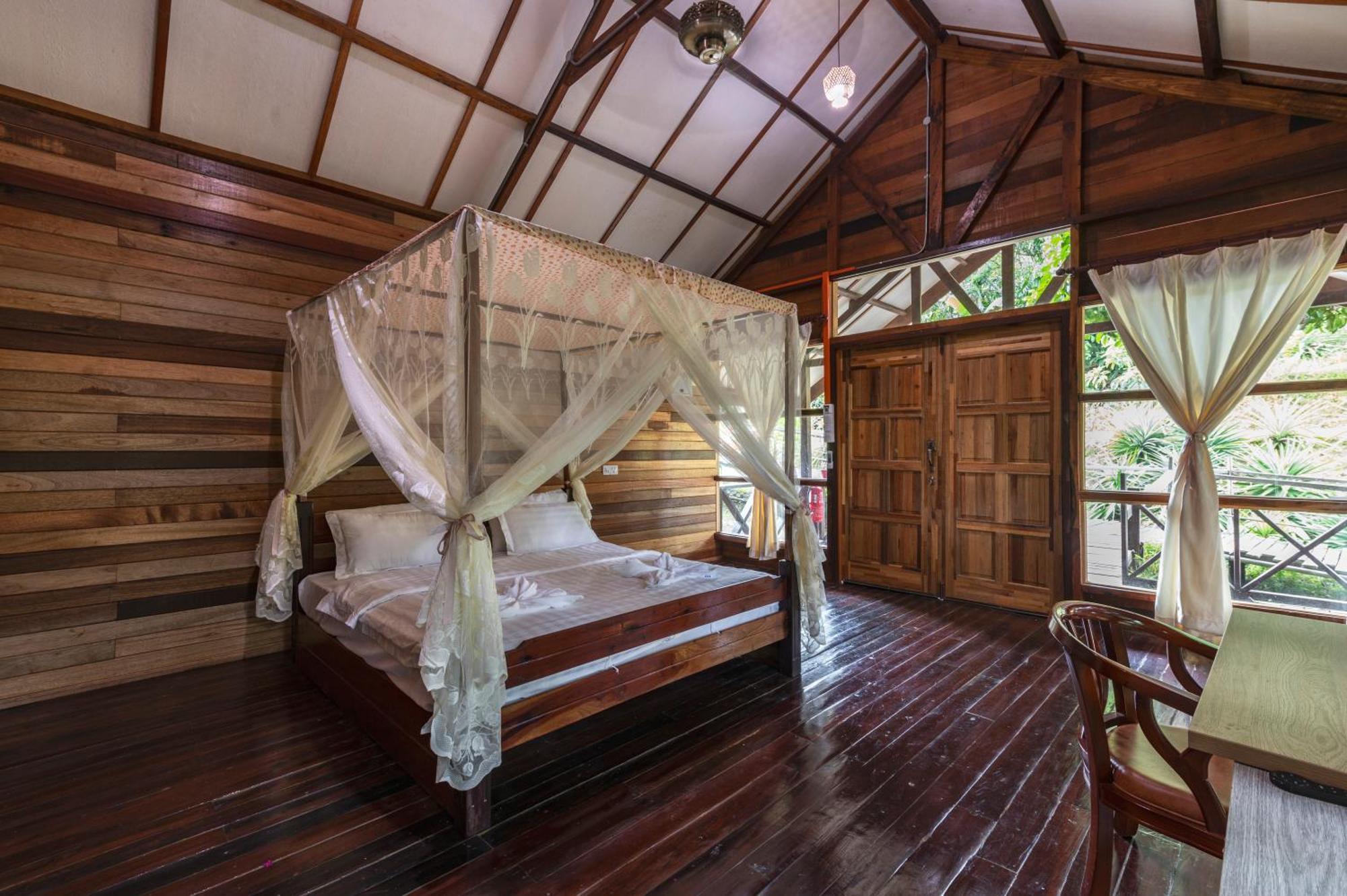 Borneo Sepilok Rainforest Resort Exteriör bild