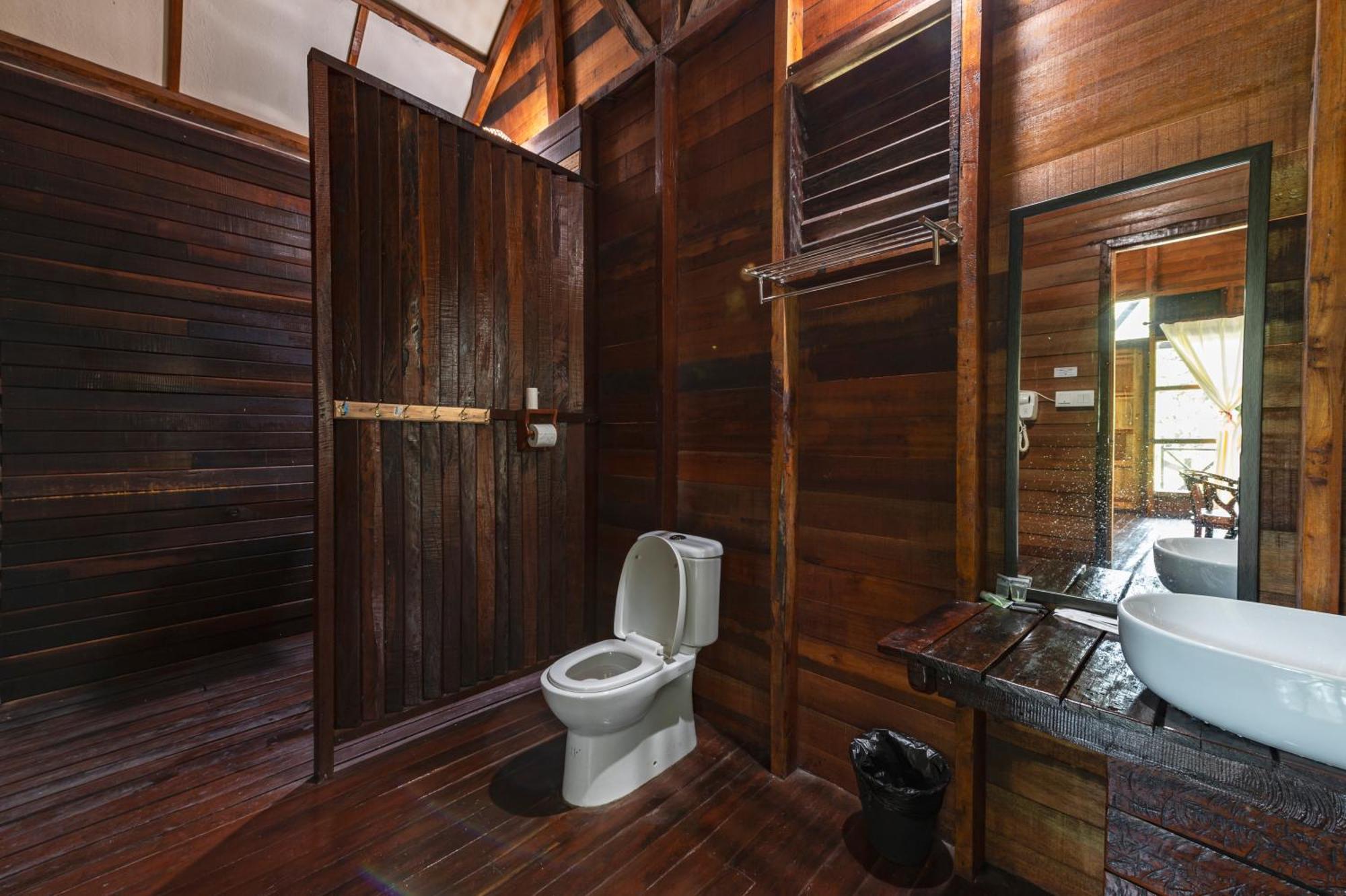 Borneo Sepilok Rainforest Resort Exteriör bild