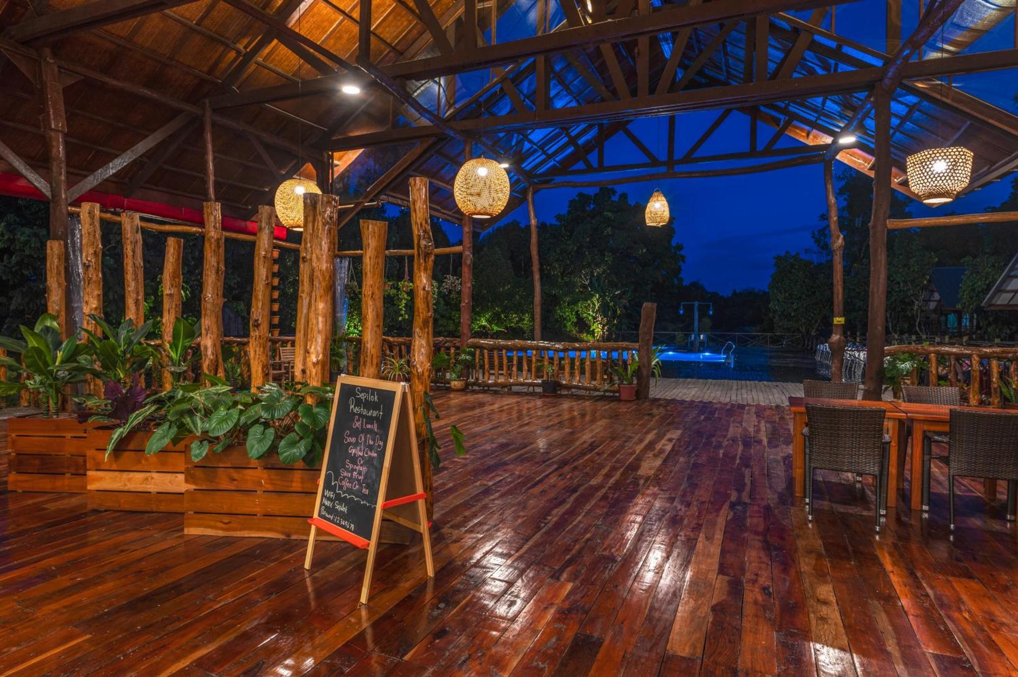 Borneo Sepilok Rainforest Resort Exteriör bild