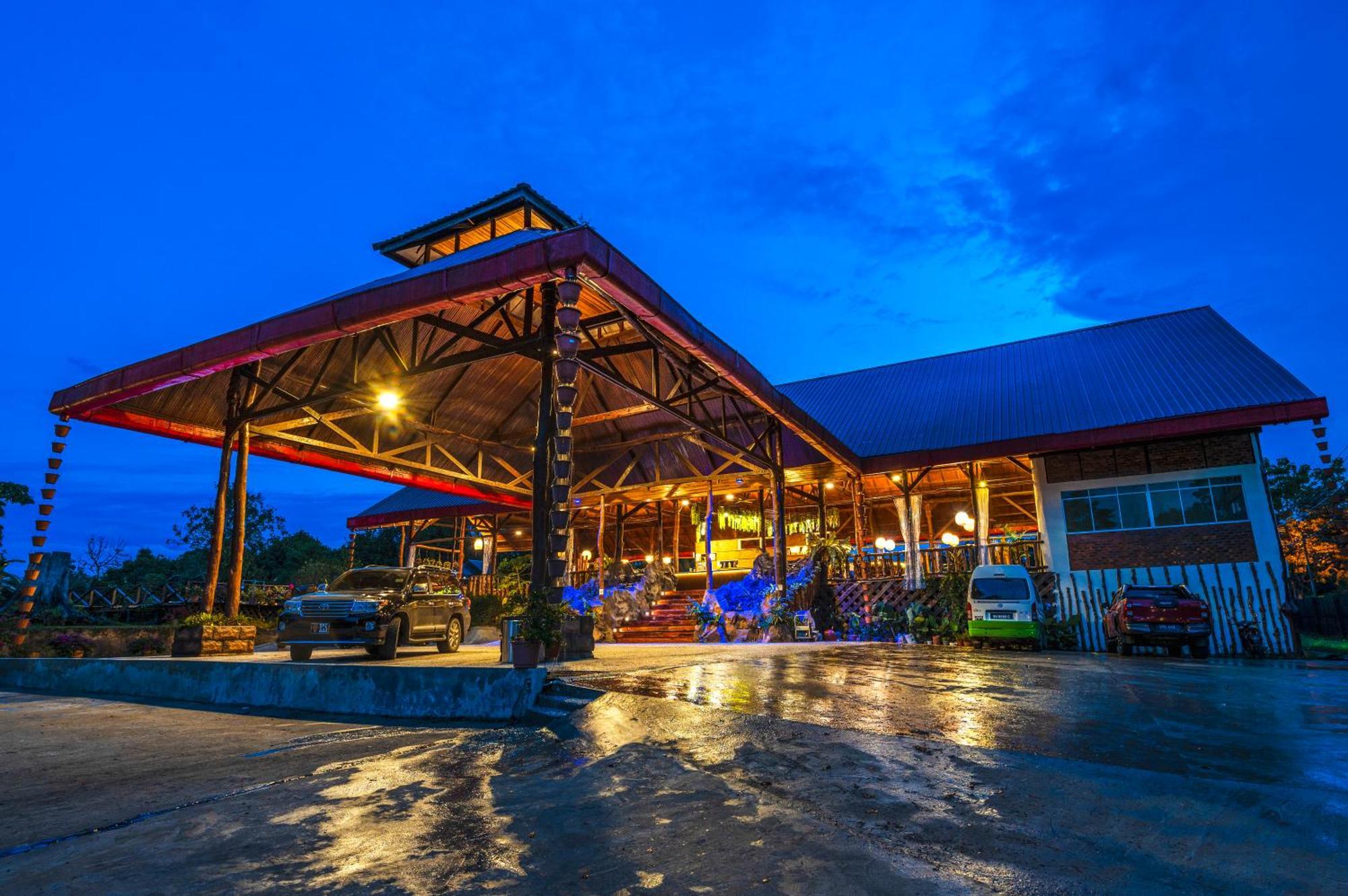 Borneo Sepilok Rainforest Resort Exteriör bild